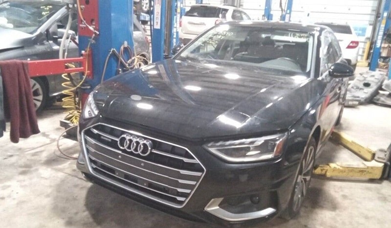 lái xe audi bị lỗi phần gầm